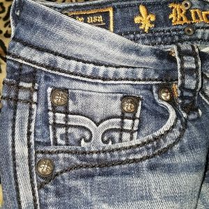 Rock revival Alexis sz25